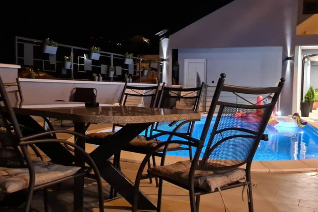 Villa Mostar - Resort Rozic Luaran gambar